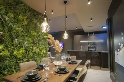 Image de Midnight | The Heim Residences