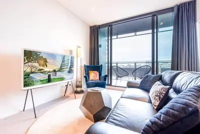 Image de Contemporary 2-Bed Apartment Minutes to City