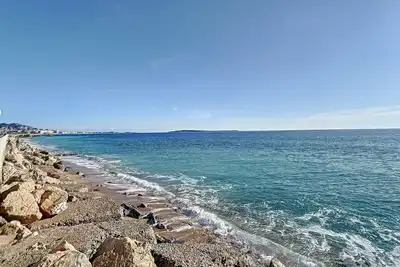Image de Superbe duplex à 200 m de la mer et du centre ville