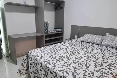 Image de Charming studio 200 meters from metro Belém