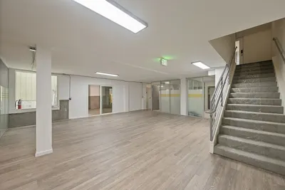 Image de Large Spartan Space in Center of San Francisco