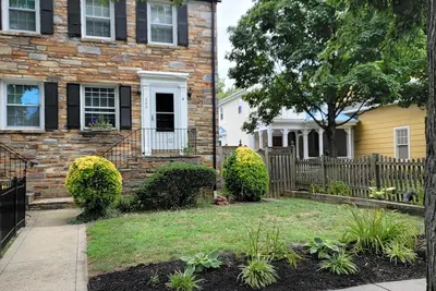 Image de Great Delray Alexandria Safe! 2 blocks to metro, Ac, Wifi, Close Airport, bars,
