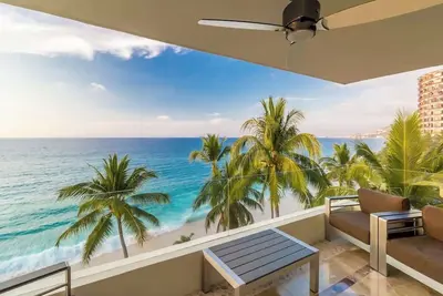 Image de Beachfront condo at the best beach of Vallarta