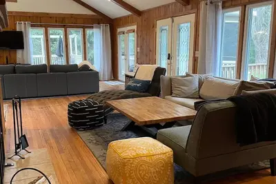 Image de In Union Pier! The Keeley Ranch by the beach: 5-bedrooms+jacuzzi+yard+parking