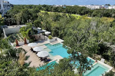 Image de Upscale 2Br Penthouse Condo with RoofTop and Water Views