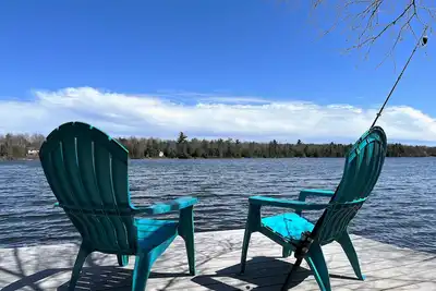 Image de Lakefront Stillwater Lakes Chalet- Hot Tub, Gameroom, Firepit, Kayaks, Dock, Bbq