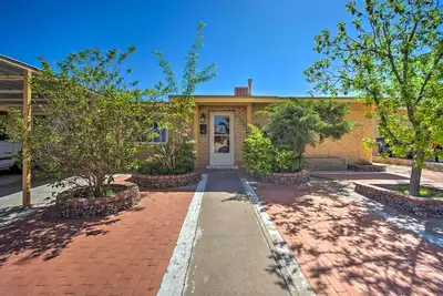 Image de El Paso Home < 1 Mi to Lone Star Golf Club!