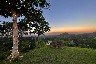 Image de Marsellesa House+Incredible Views+Private