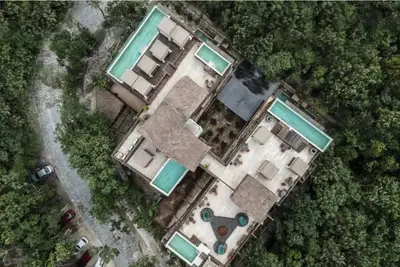 Image de Fully Furnished 3 Br Beach Condo - WiFi | Private Pool | Parking