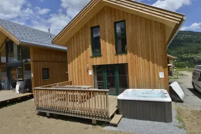Image de mit 4 Sz, Sauna o. Ir-Sauna+Sprudelbad by Interhome