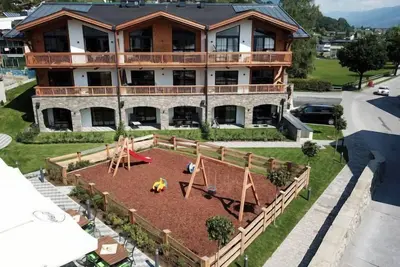 Image de Premium # 304 für bis zu 10 Personen by Interhome