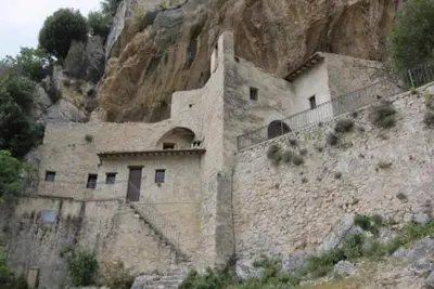 Image de Maison de charme dans la vallée du Menotre