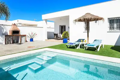 Image de Maison \"Casa Orilla Sur A'\", proche plage, avec piscine et Wi-Fi