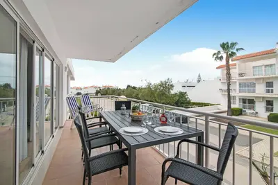 Image de Appartement 'Costa Cabanas 68' avec piscine partagée, Wi-Fi et climatisation