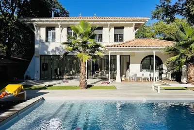 Image de 5 bedroom private vacation home in la teste-de-buch