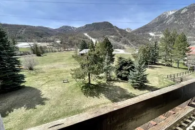 Image de Beau 28m² Avec Superbe Vue à La Salle Les Alpes