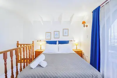 Image de Loft Costero- W/ Parking, Wifi, View & Tv