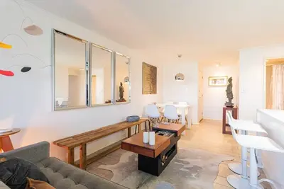 Image de Vitacura Zen 2br W/ Parking, Wifi, Gym & Mall