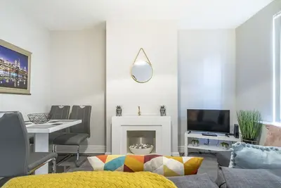 Image de Pass the Keys | Fab 2br home | City Centre | Local Belfast Feel