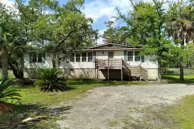 Image de Peaceful, Private Blast from the Past on Coosaw: Long Term Rental, 6 Month Min