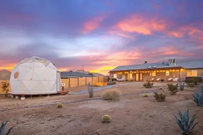 Image de High Desert Hideout: Dreamer's Dome