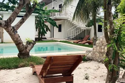 Image de Fully Equipped Loft Apartments, Pool and Parking