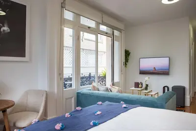 Image de Intimate Studio Apartment with Balcony in Glebe