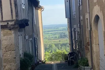 Image de Superbe Appartement Avec Parking Gratuit Sur Place