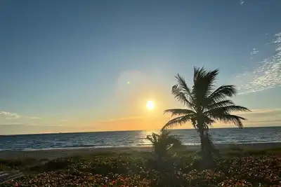 Image de Beautiful apartment - 1min from the Ocean Beaches