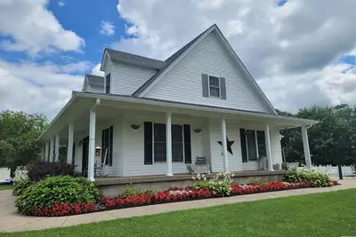 Image de Large Private Home close to Bourbon Trail! /Pool/Free Firewood/Parks/Close to I65