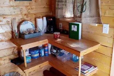Image de Cannabis Creek Cabin (with extras)