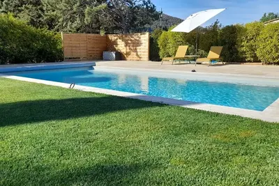 Image de Maison avec piscine chauffée proche mer