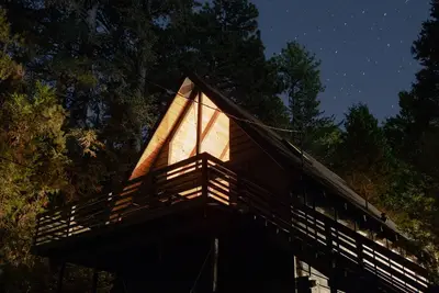 Image de Come enjoy nature in our cabin!