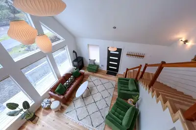 Image de Cozy A-Frame. Fire pit. Dogs Welcome.