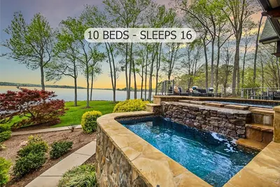 Image de Paradise Peninsula: Premiere Home w/ Luxe Finishes, Beach, Pool & Optional Boat Rental