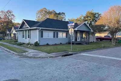Image de Fully renovated 3 bedroom house