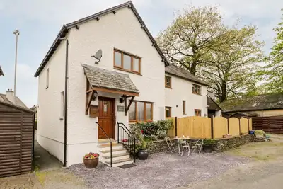 Image de Rose Cottage, family friendly, with a garden in Burneside