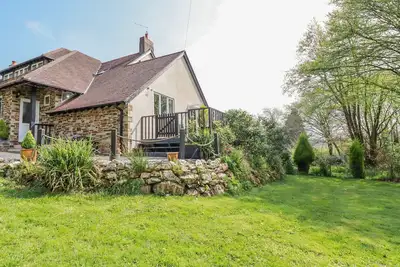 Image de Little Oaklands, pet friendly, with a garden in Lostwithiel