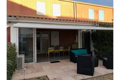 Image de Villa en bord de mer, Wifi, résidence sécurisée avec piscine