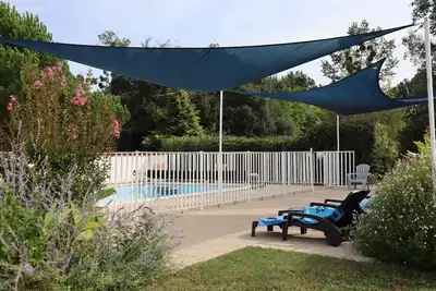 Image de Gîte 6 personnes avec piscine
