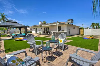 Image de Families w/ Pets Welcome! Scottsdale Oasis w/ Pool