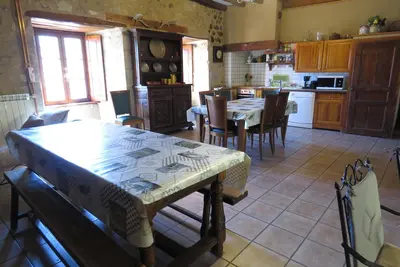 Image de Castle for 19 people. Auvergne Puy de Dome