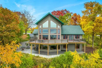 Image de Eagles Landing Sleeps 10 Hot Tub