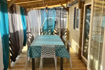 Image de Mobil home moderne tout équipé camping **** Frejus