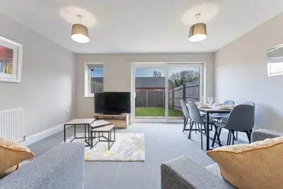 Image de Spacious 3 Bedroom House with Garden in Birmingham
