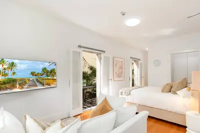 Image de Cosy Inner West Studio with Courtyard