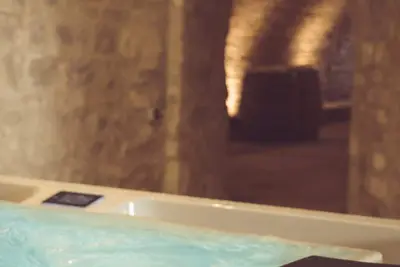 Gîte avec Jacuzzi à Chablis Maison Paul & Gabrielle