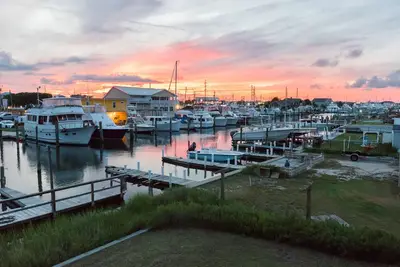Image de Reel Paradise is a waterfront Condo with a deep water boat slip