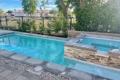 Image de Exclusive Country Cl · Exclusive Country Club Home-Pool/Spa 2mi Coachella