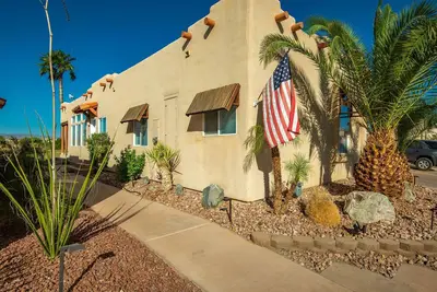 Image de Snowbirds Welcome. Enjoy River Life On a Golf Course.